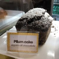 Plum cake vegano al cioccolato   at Giallo Limone in Salerno