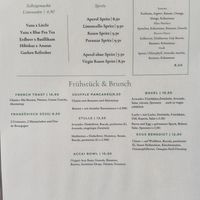 Vegane Açai Bowl at Bio-Deli-Cafe‘ "3 Haselnüsse" in Templin