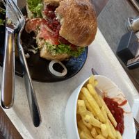 Rote Rübe Burger  at Lakeside Restaurant Area 47 in Haiming