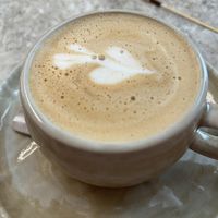  Oat latte   at John Silver Original Bistroffee in Marseille