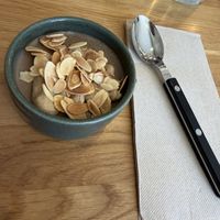 Crème de sarrasin au café et caramel de dattes au miso (délicieux)  at Chardon  in Angers