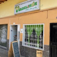 Ubicado en la calle peatonal de Marinilla  at VerdeLimón   in Marinilla