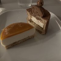 Rescued mango tart and hazelia  at Land & Monkeys - Père Lachaise   in Paris