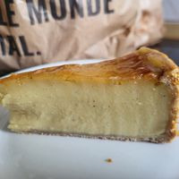  at Land & Monkeys - Père Lachaise   in Paris