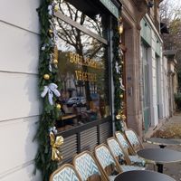  at Land & Monkeys - Père Lachaise   in Paris