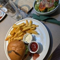 Vegan Burger   at Katzentempel Berlin Mitte in Berlin