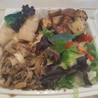 Jerk jack fruit & mushroom stir fry veggies with soup of the day🍲 or salad  🥗  at Chef W Vegan Lunchbox in Nassau