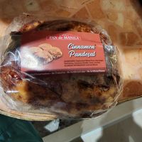Cinnamon pandesal at Pan De Manila - Ali Mall in Quezon City