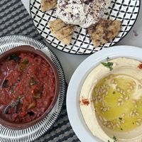 Berenjena asada, hummus tradicional   at Oriente-Spriz in Castelldefels