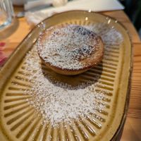 Vegan pastel de nata at Desayuno in Ghent