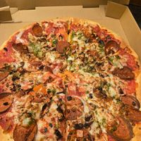 Vegan sicilian pizza at Razzo's Pizza in Oakland