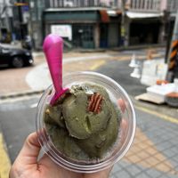 Green Tea and Peanut Icecream  at Dugong Ehwa  in Seoul