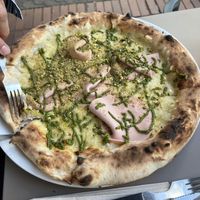   at Slap Pizza in Frankfurt