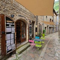 Back street at l'Abracada bar in Gorges Du Tarn Causses