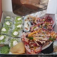  at Bloom Sushi in Lyon