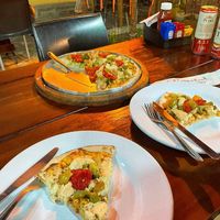 Pizza vegana com queijo de tofu at Rúcula Pizza Bar  in Itacare