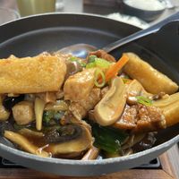 Marmite de tofu & supplement tofu croustillant 🌱   at Dao Guo in Mons