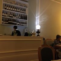 bar area  at Em Carne Viva in Porto