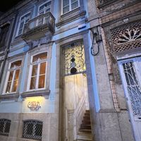 Facade   at Em Carne Viva in Porto