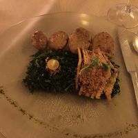 Main dish at Em Carne Viva in Porto