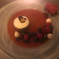 Delicia de frutos silvestres at Em Carne Viva in Porto