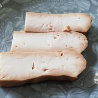 Cheese like miso-fermented and smoked tofu at Sankoin in Tokyo
