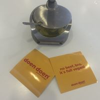   at doen doen burger in Stuttgart