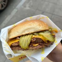   at doen doen burger in Stuttgart