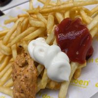  at doen doen burger in Stuttgart