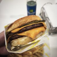  at doen doen burger in Stuttgart