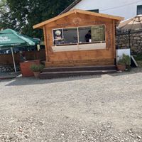 Shop  at Barta langos in Alba County