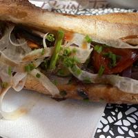 Das vegetarische Sandwich (bestellt ohne Käse und Vinaigrette ohne Honig, das Gemüse ist in Öl gegrillt)  at Au Coin du Paint're in Giverny