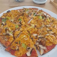 Pizza Champiola at Pizza Moji in Essen