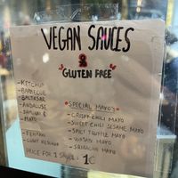 Large choix de sauces véganes et sans gluten   at VeganPot  in Brussels