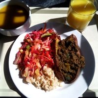 Coleslaw + sweet potato with lentils and mashed greens at Alfarroba in Lisbon
