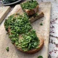 Bread with chives  at Wirr am Brunnenmarkt in Wien