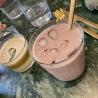 Juice of the day and vegan iced chocolatee  at Lundi au soleil  in Annecy