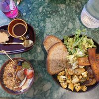 vegan brunch with glutenfree bread at Lundi au soleil  in Annecy