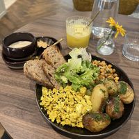 Brunch  at Lundi au soleil  in Annecy