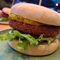 Jalapeno Nomad with mustard-cucumberrelish. at Hans Im Gluck - Rembrandtplein in Amsterdam