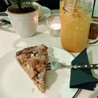 vegan crumble pie  at Zurueck zum Glueck in Hannover