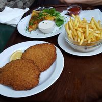 vegan schnitzel and quiche at Weingut Feuerwehr Wagner in Vienna