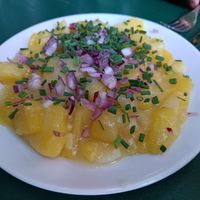 Vegan potato salad at Weingut Feuerwehr Wagner in Vienna