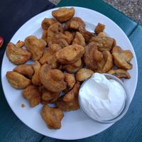 Vegan battered mushrooms at Weingut Feuerwehr Wagner in Vienna