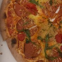 Many fresh toppings at Pizza Pinocchio in Vienna