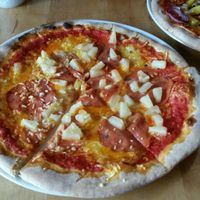 Hawaii vegan at Pizza Pinocchio in Vienna