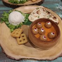 Falafel with mango curry at Mango in Bangkok