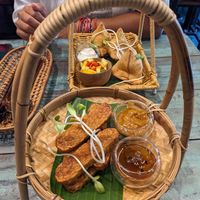 Fried tempeh and samosas at Mango in Bangkok