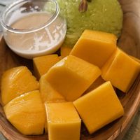 Sticky rice with mango  at Mango in Bangkok