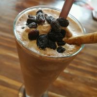 Chocolate Cinnamon Raisin Shake  at Mango in Bangkok